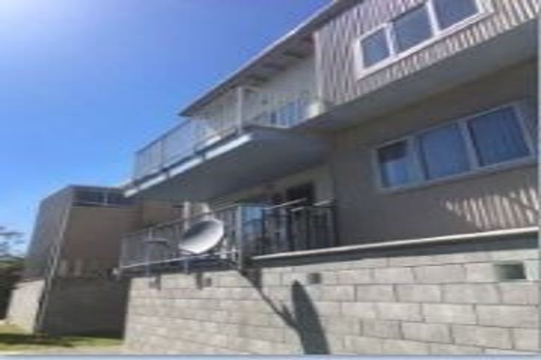 Photo of property in 2/60 Stanmore Road, Linwood, Christchurch, 8011