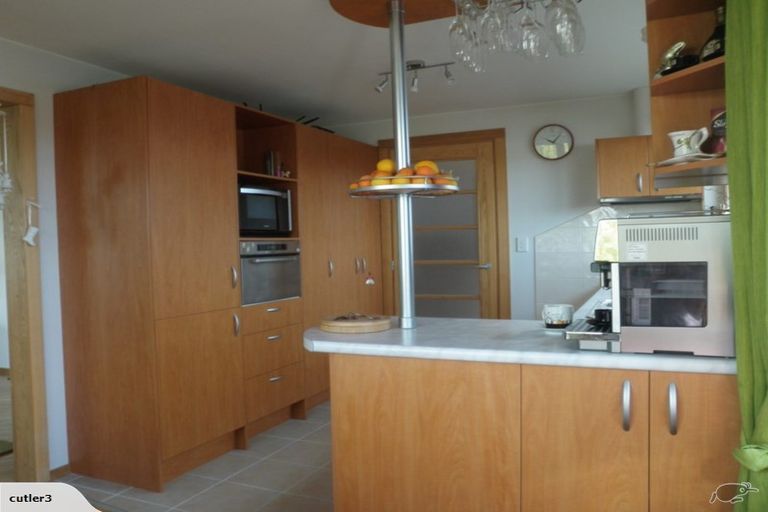 Photo of property in 2/52 Lochee Road, Upper Riccarton, Christchurch, 8041