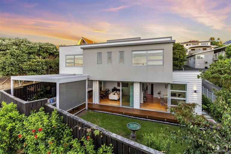 Photo of property in 340a Beach Road, Mairangi Bay, Auckland, 0630
