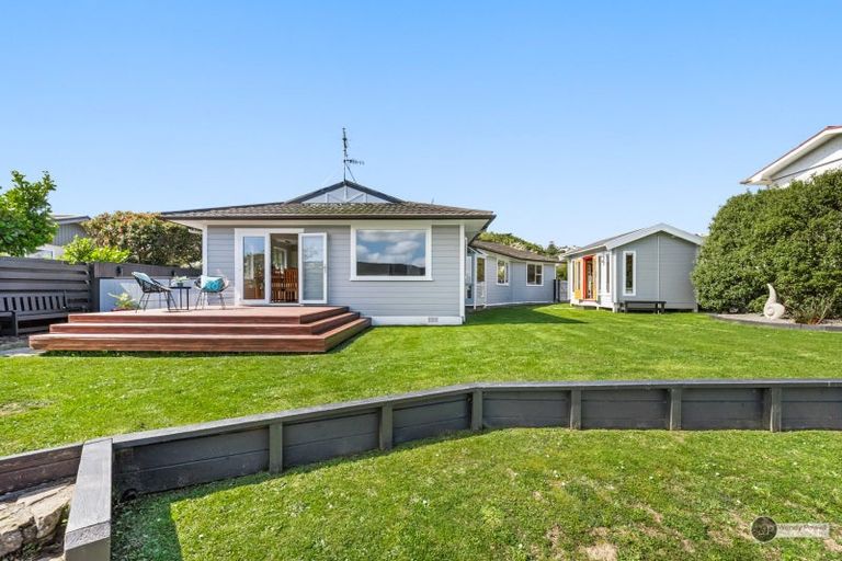 Photo of property in 5 Waiau Close, Kelson, Lower Hutt, 5010