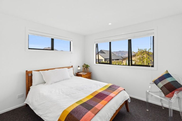 Photo of property in Northlake, 9 Linnburn Road, Wanaka, 9305