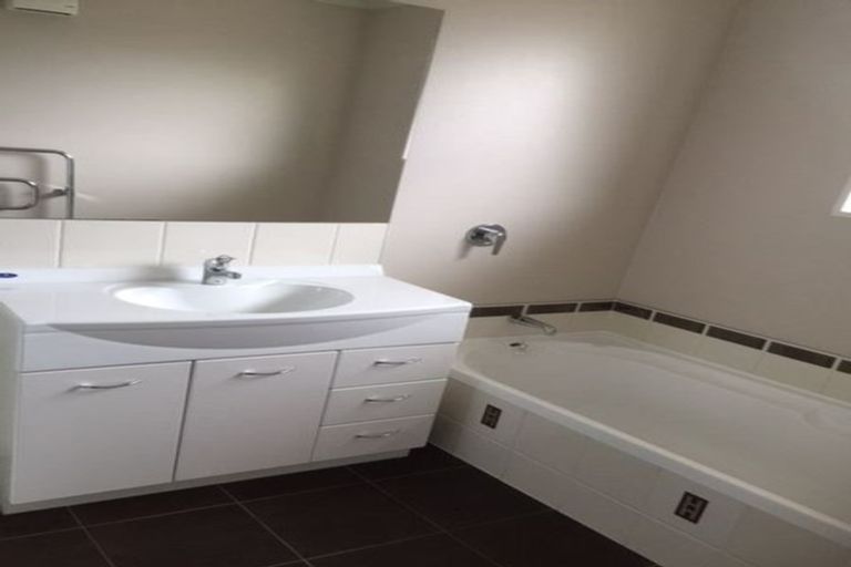 Photo of property in 13 Mccauley Street, Rolleston, 7614