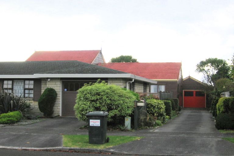 Photo of property in 50a Andrew Street, Waikanae, 5036