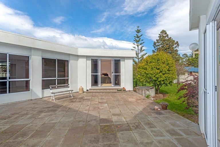 Photo of property in 15 Island Road, Whataupoko, Gisborne, 4010