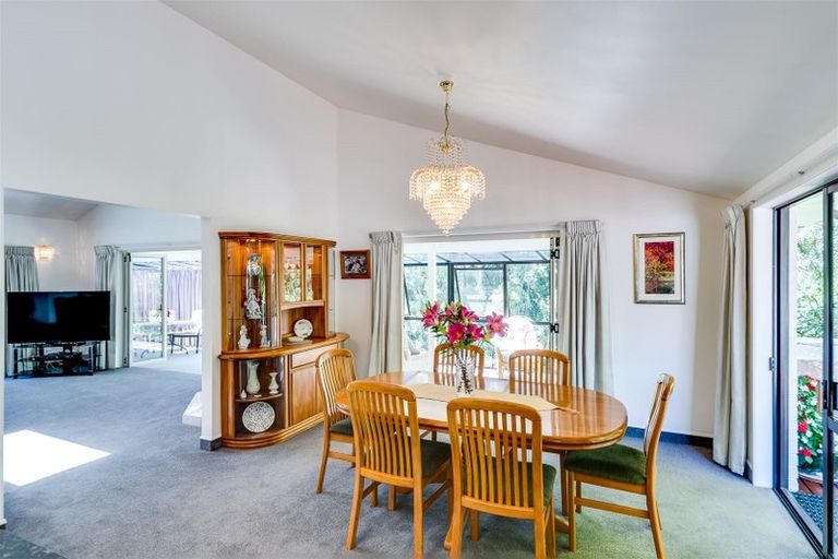 Photo of property in 90 Simla Avenue, Havelock North, 4130
