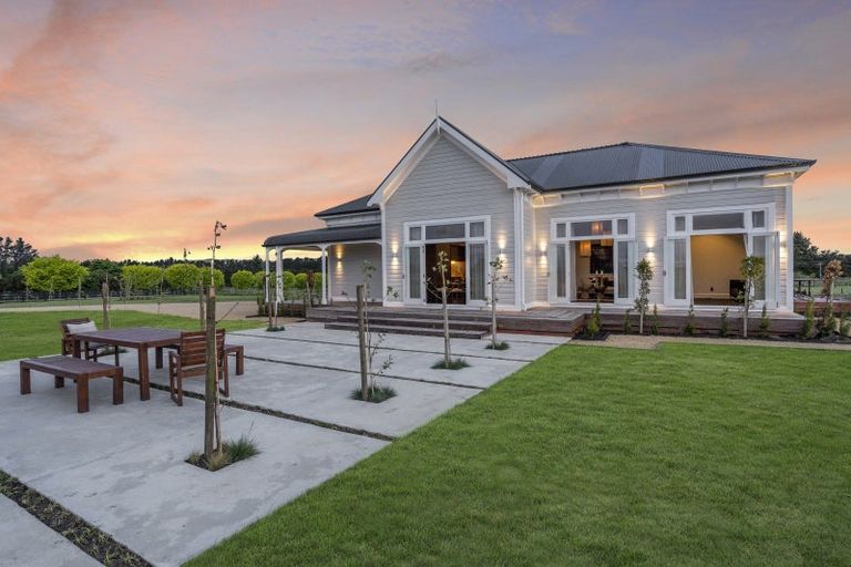 Photo of property in 906a&b Bidwills Cutting Road, Morison Bush, Greytown, 5794