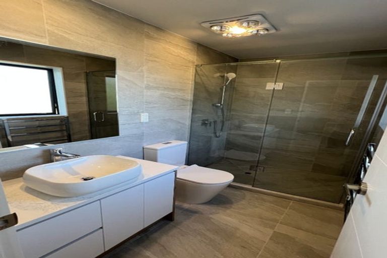 Photo of property in 35 Ksenia Drive, Flat Bush, Auckland, 2019