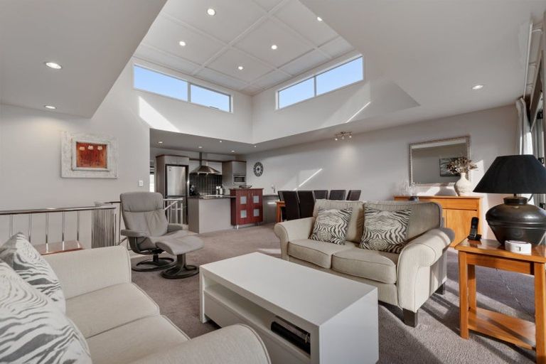 Photo of property in 6/29 Third Avenue, Tauranga, 3110