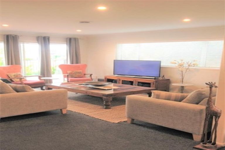 Photo of property in 183 Lakes Boulevard, Pyes Pa, Tauranga, 3112