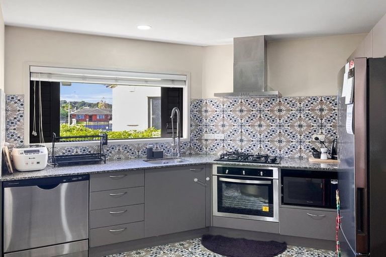 Photo of property in 5/18 Alicante Avenue, Hillpark, Auckland, 2102