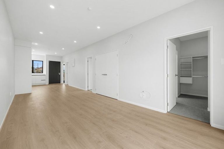 Photo of property in 4 Wild Flower Way, Karaka, Papakura, 2113