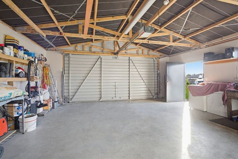 Photo of property in 14 Worcester Street, Hampden, 9410