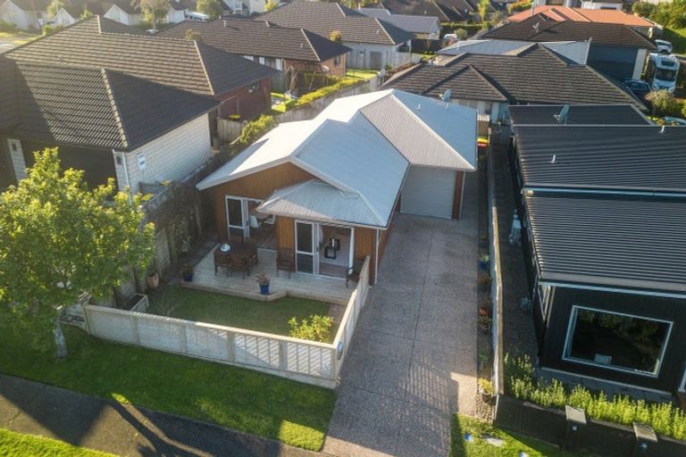 Photo of property in 3 Lakeview Quay, Pyes Pa, Tauranga, 3112