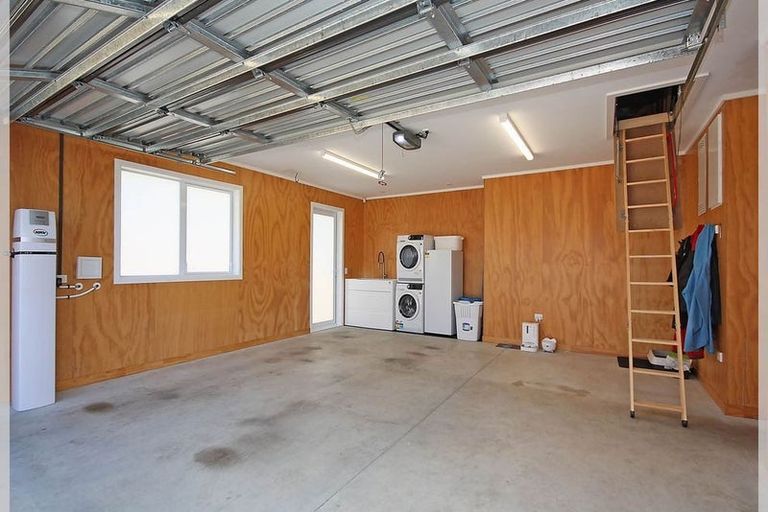 Photo of property in 3a Chrystall Street, Foxton Beach, Foxton, 4815