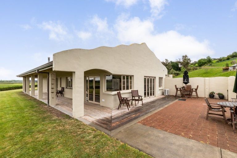 Photo of property in The Woolshed, 15c Omarunui Road, Waiohiki, Napier, 4183