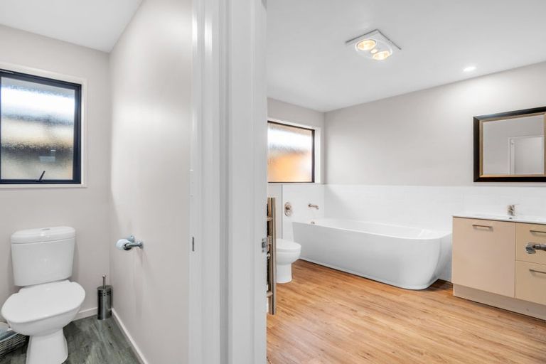 Photo of property in 27 Reserve Road, Waikuku Beach, 7473