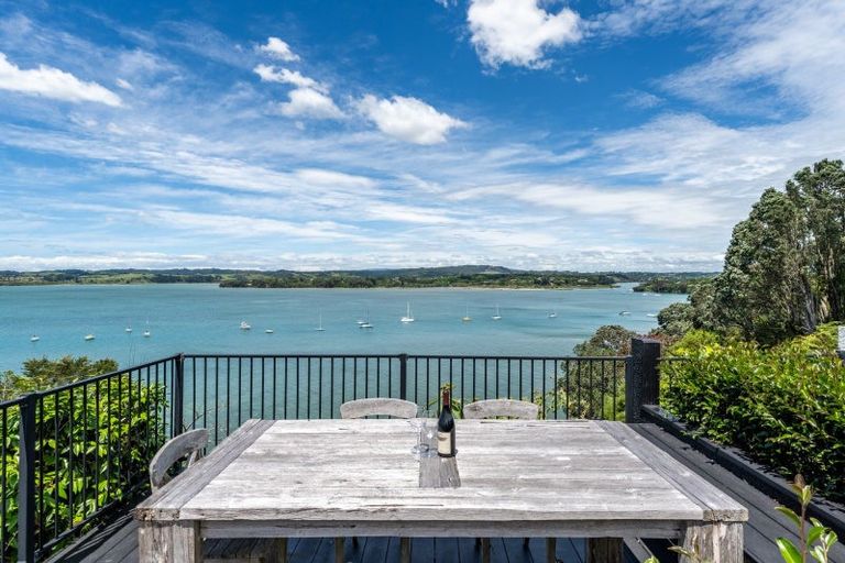 Photo of property in 1/121 Pah Road, Cockle Bay, Auckland, 2014