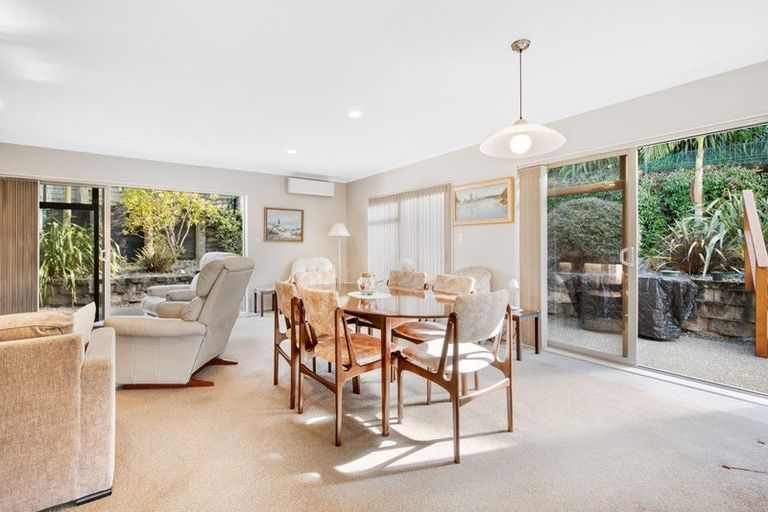 Photo of property in 48 Chesterfield Way, Orewa, 0931