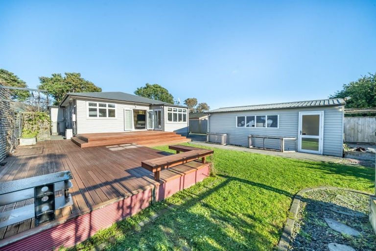 Photo of property in 43 Lincoln Avenue, Epuni, Lower Hutt, 5011