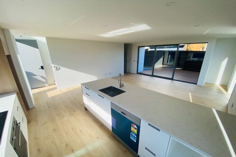 Photo of property in 1/43 Maxwell Street, Riccarton, Christchurch, 8041