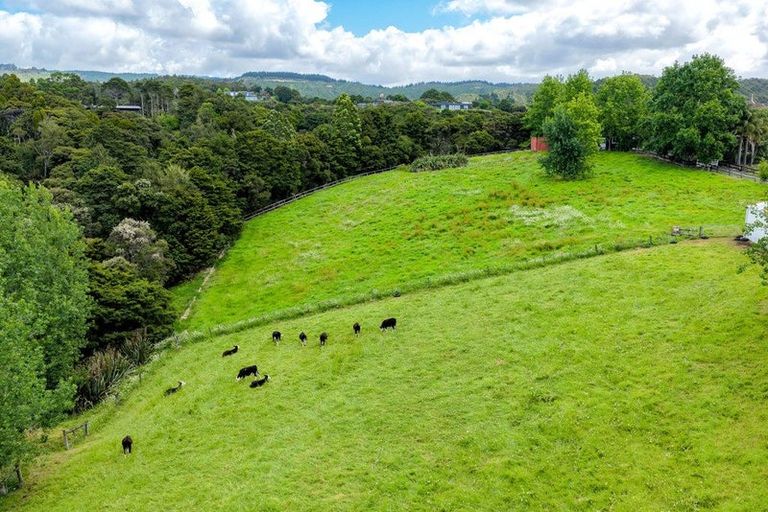 Photo of property in 1036 Cove Road, Langs Beach, Waipu, 0582