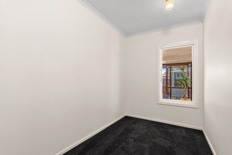 Photo of property in 9 Clearbrook Street, Shirley, Christchurch, 8052
