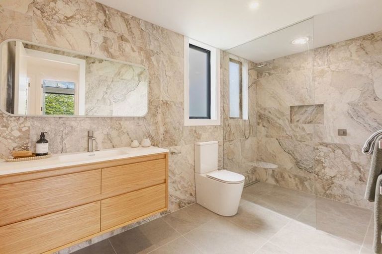 Photo of property in 47 Waiou Road, Waipukurau, 4281