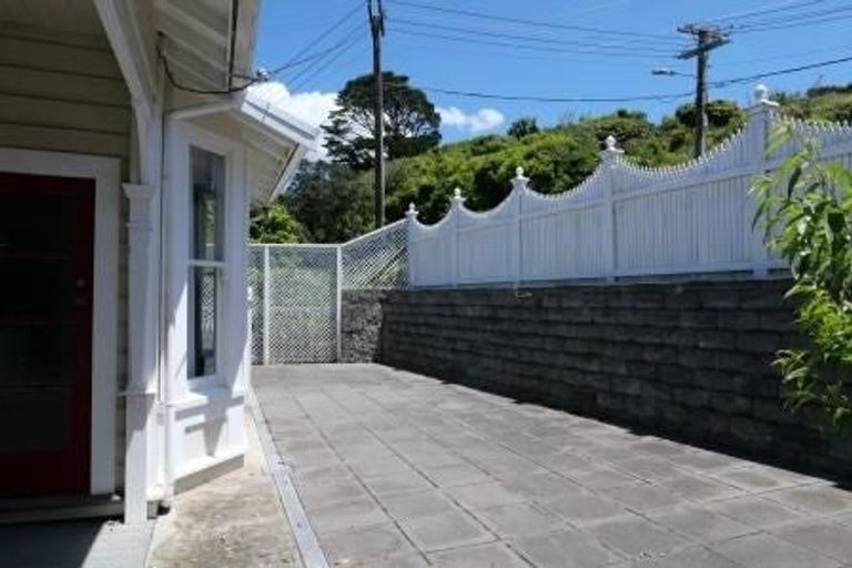 Photo of property in 35 Disley Street, Highbury, Wellington, 6012