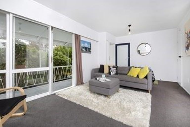 Photo of property in 2/44 O'halloran Road, Howick, Auckland, 2014