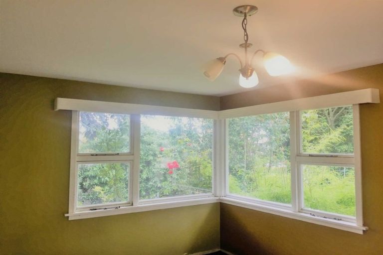 Photo of property in 11 Masham Road, Broomfield, Christchurch, 8042