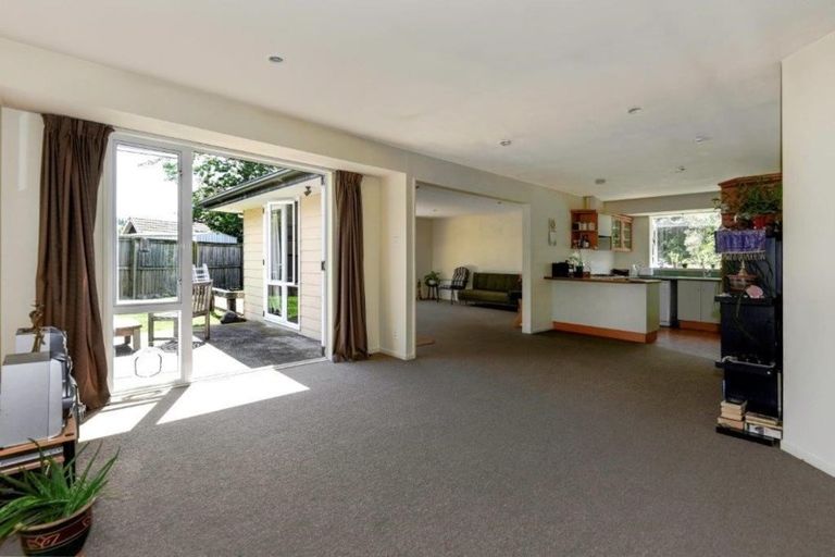 Photo of property in 15 Cross Street, Coalgate, 7673