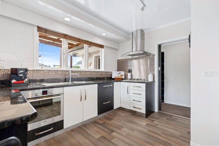 Photo of property in 401 Otumoetai Road, Otumoetai, Tauranga, 3110