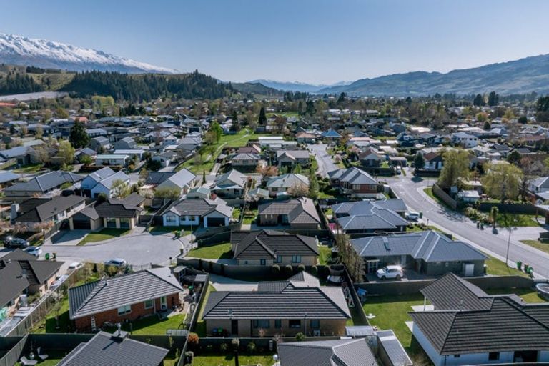 Photo of property in 12 Hopgood Place, Cromwell, 9310