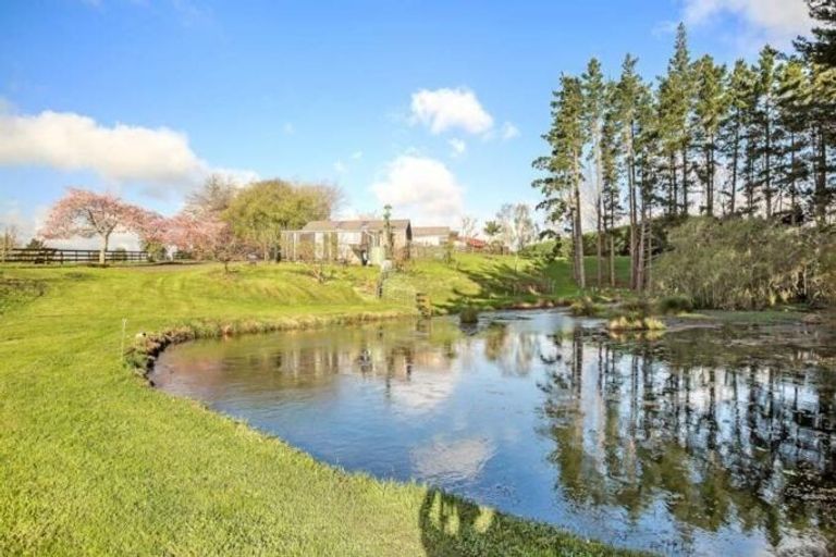 Photo of property in 1246 Paerata Road, Pukekohe, 2120