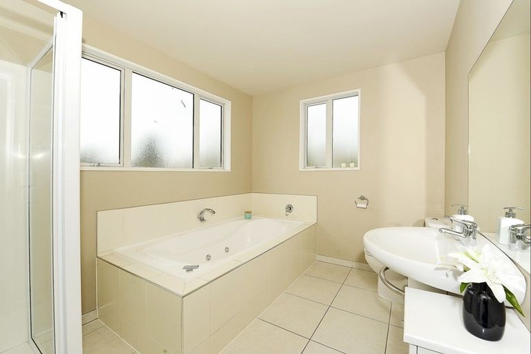 Photo of property in 12 Mica Place, Northwood, Christchurch, 8051