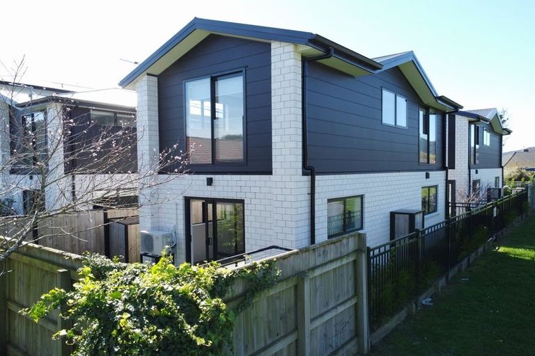 Photo of property in 7/182 Cambridge Terrace, Fairfield, Lower Hutt, 5011