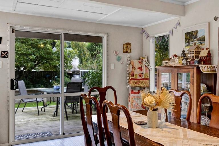 Photo of property in 237a South Road, Hawera, 4610