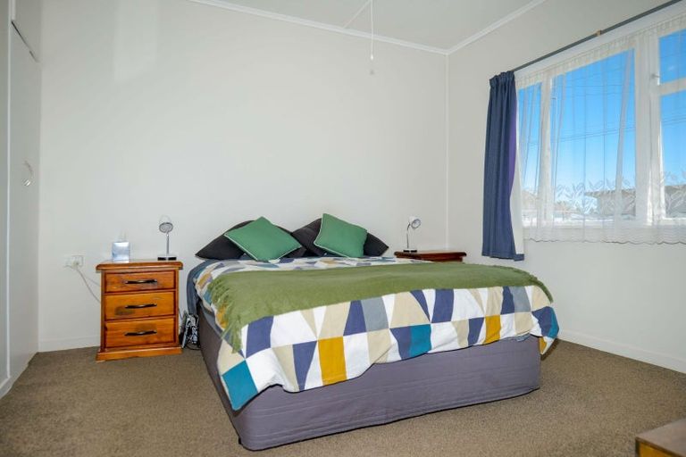 Photo of property in 173 Romilly Street, Westport, 7825