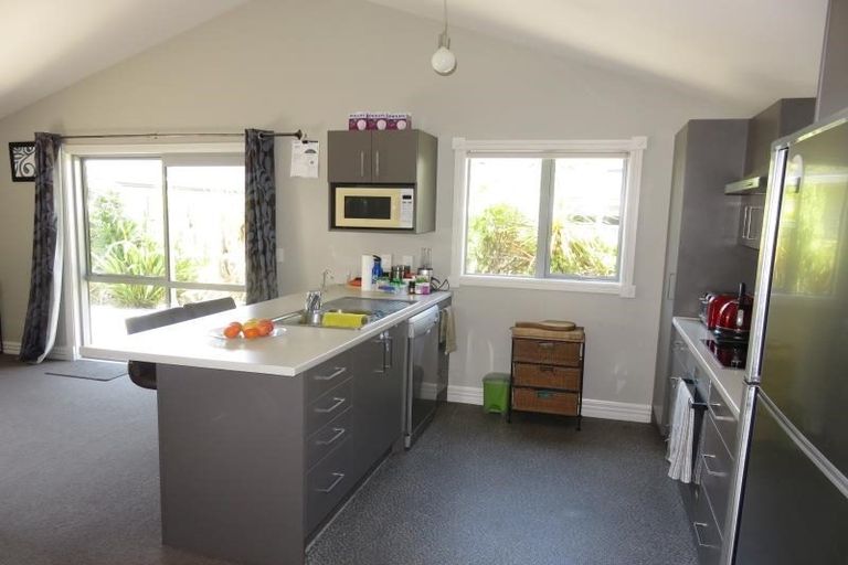 Photo of property in 138 Fraser Avenue, Johnsonville, Wellington, 6037