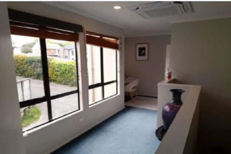 Photo of property in 26a/2 Dallinghoe Crescent, Milford, Auckland, 0620