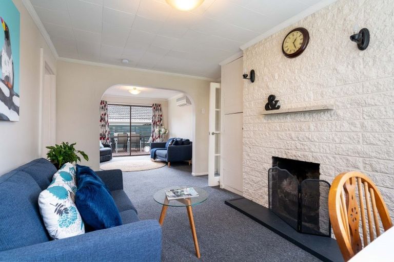 Photo of property in 92 Main South Road, Green Island, Dunedin, 9018