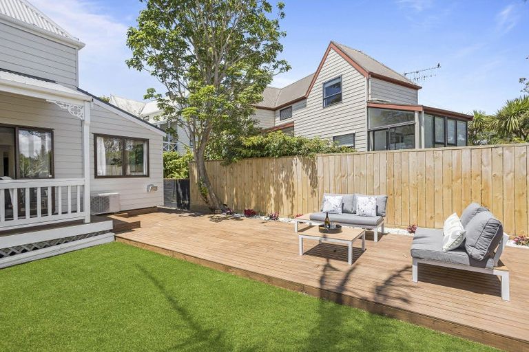 Photo of property in 7/60 Birkdale Road, Birkdale, Auckland, 0626