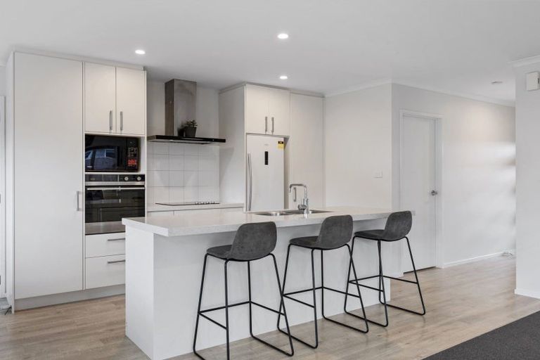 Photo of property in 14 Ponga Place, Papamoa Beach, Papamoa, 3118