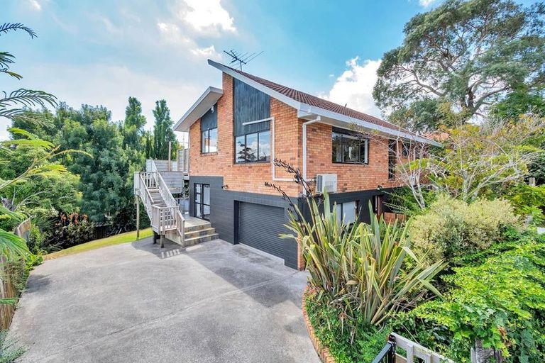Photo of property in 45c Savoy Road, Glen Eden, Auckland, 0602