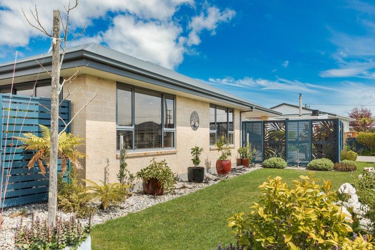 Photo of property in 34 Fonblanque Street, Westport, 7825