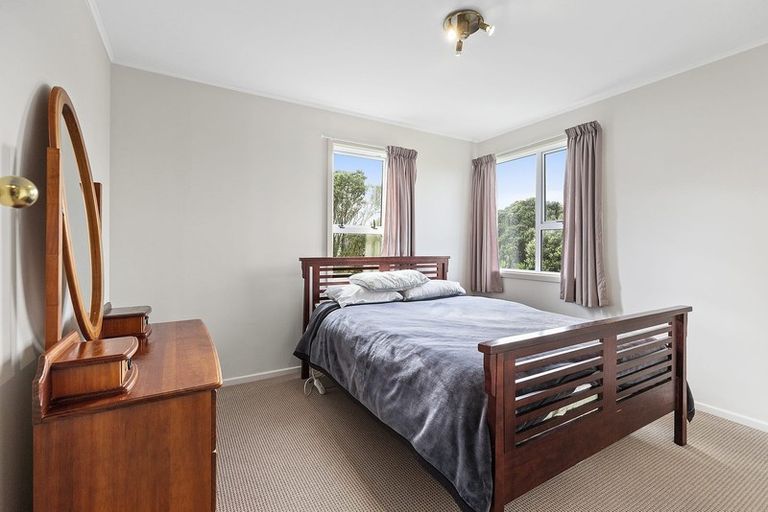 Photo of property in 9 Roiri Way, Titahi Bay, Porirua, 5022