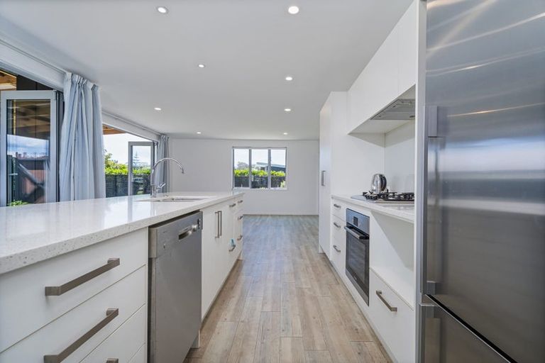 Photo of property in 42 Longreach Drive, Cooks Beach, Whitianga, 3591