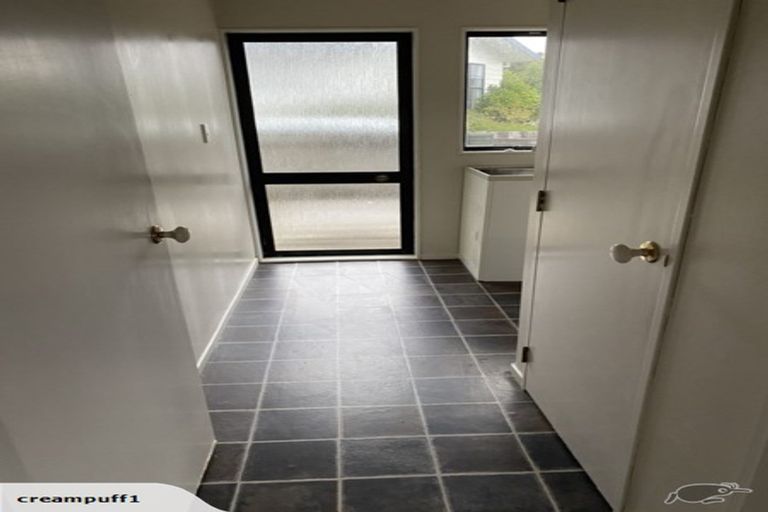 Photo of property in 8 Mayaro Crescent, Grenada Village, Wellington, 6037
