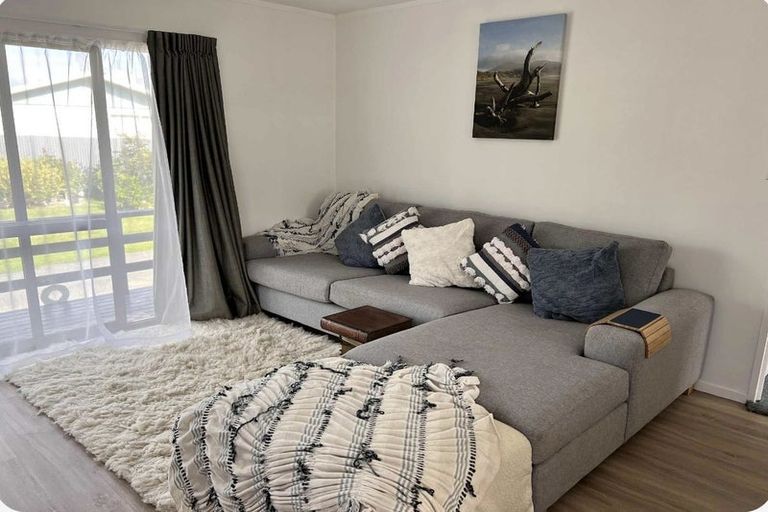 Photo of property in 65a Victoria Street, Coromandel, 3506