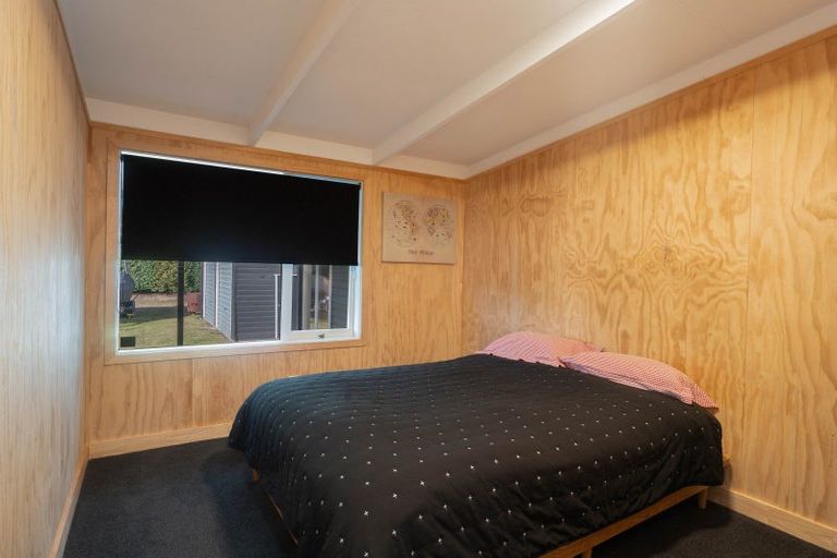 Photo of property in 14 Parata Street, Two Mile Bay, Taupo, 3330
